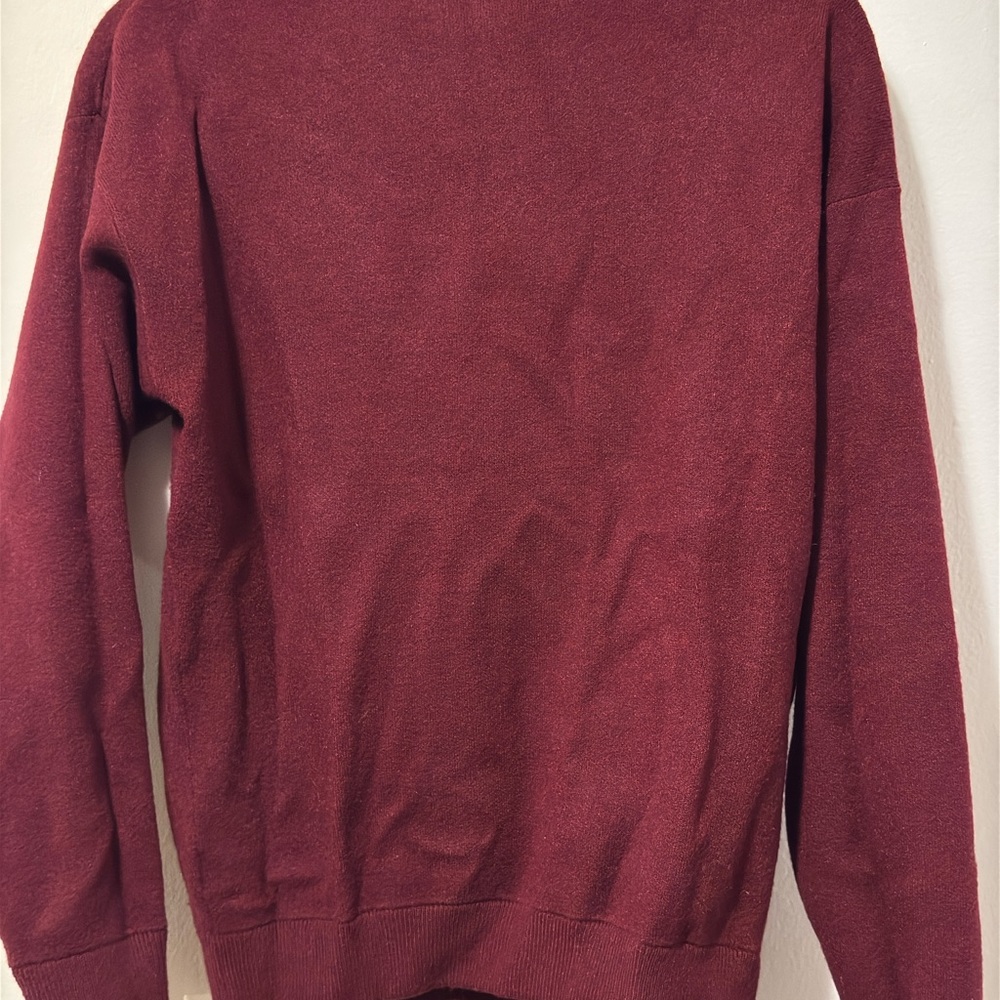 Women’s Tahari Burgundy Sweater with slight boatneck